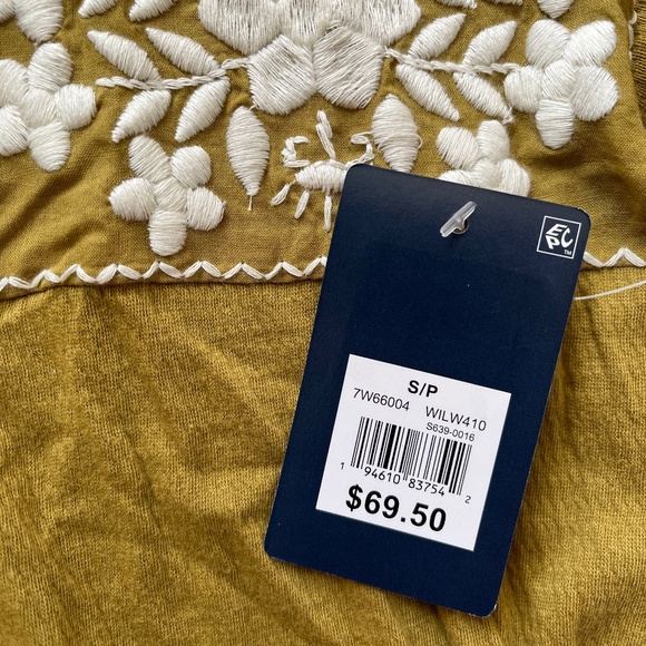 Embroidered Boho Stretch Cotton Blouse - Picture 6 of 6